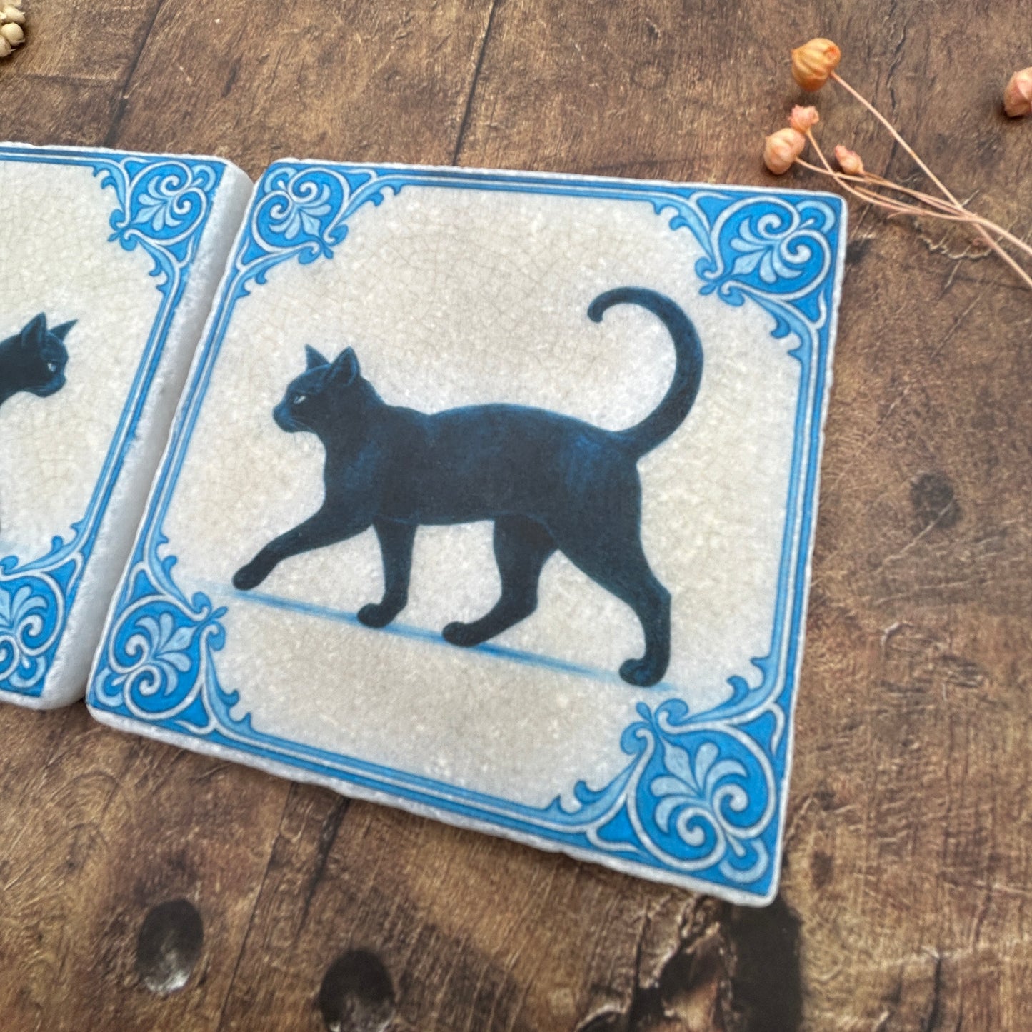 Delft Style Black Cats